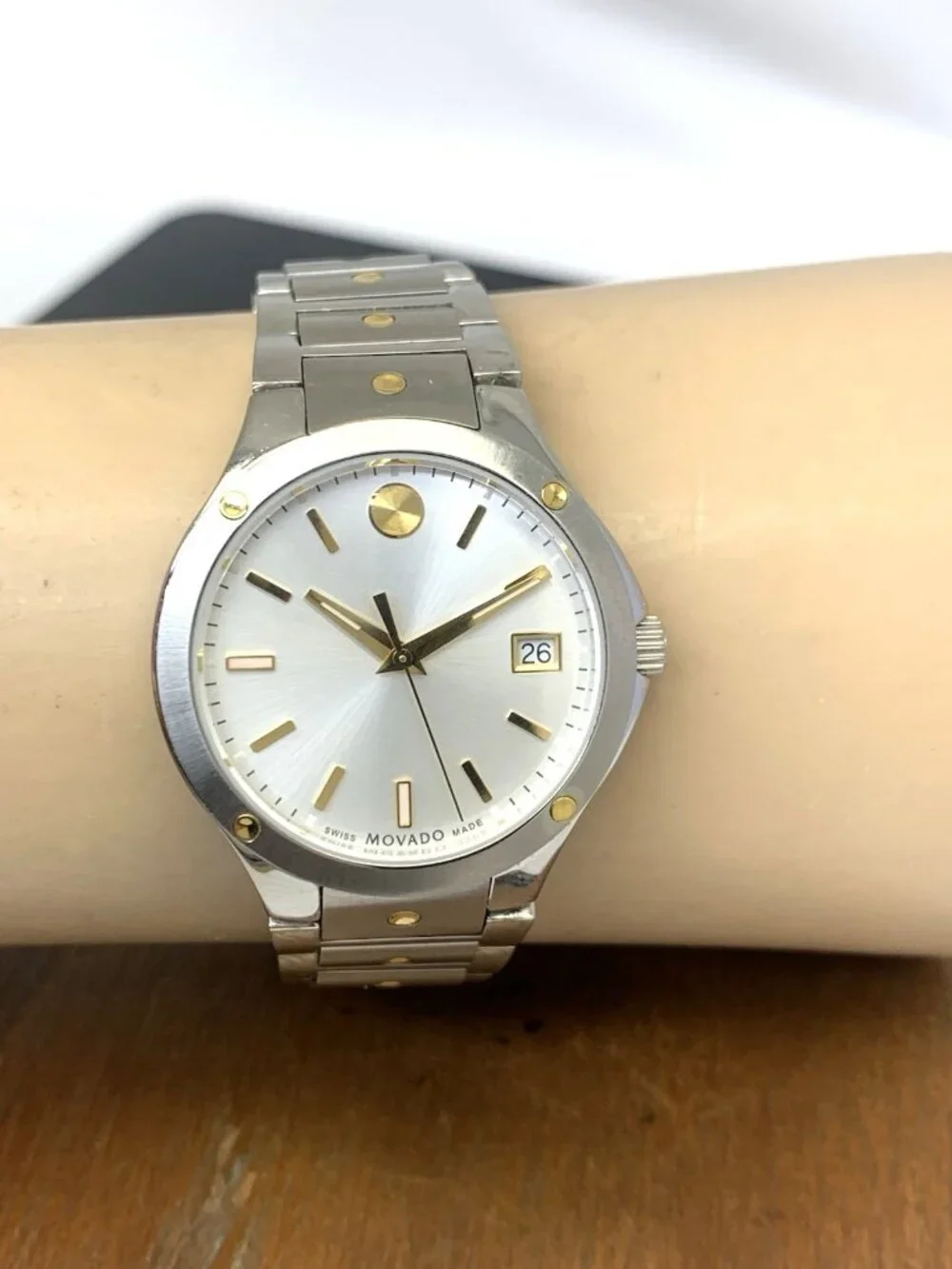 Movado SE Women's Watch 0607516 Swiss Quartz Two Tone Stainless Steel 32mm